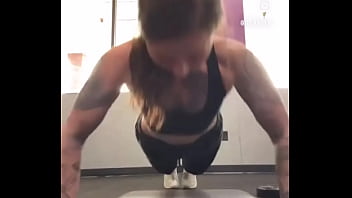 No girl pushups here