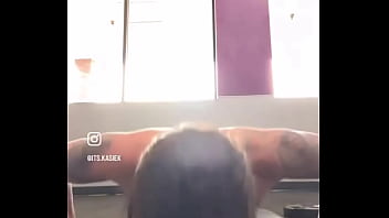 No girl pushups here