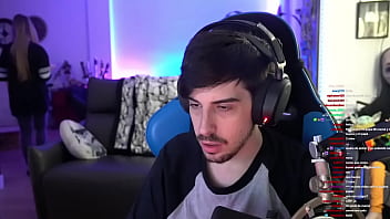 Rico culo culazo de la youtuber aroyitt