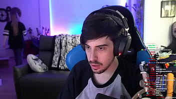 Rico culo culazo de la youtuber aroyitt