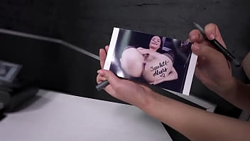 That's a small taste of #asscollectorwatch till the end scarlettalexi3 michaelfly23