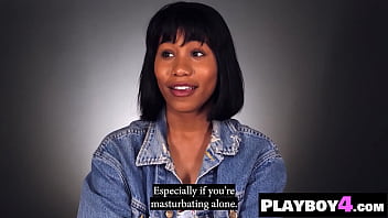 Hot black babe posed and started touching herself and enjoyed masturbation action