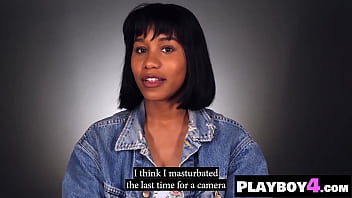 Hot black babe posed and started touching herself and enjoyed masturbation action