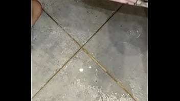 I can't believe i made such a pee mess