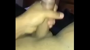 Jalándome mi verga Jalándome mi verga