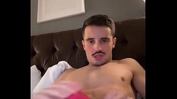 Stroking and playing with my bulge #bulge #stroking #gay #gaybulge #gaystud #gayporn