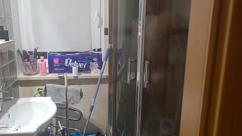 Huge cumshot on her face after shower she took cum from blowjob