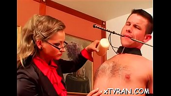 Hot babe compulsory into lesbian sex