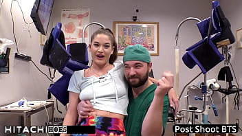 Freshman gets mandatory hitachi orgasm from doctor tampa kendra heart