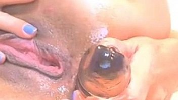 Softcore bitch tries to orgasm