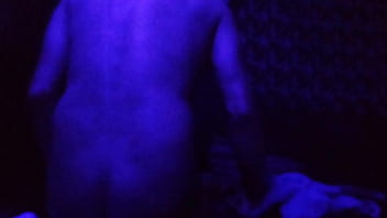 Pense que era mi esposo el que me despertó para coger y era mi cuñado