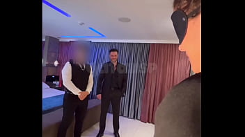 Ganhei 2 machos alphas de surpresa de aniversário do corno fiz dpv dp anal squirt e muito mais completo no red