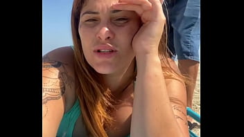 Deixei o cara por a mão na minha bunda