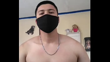 Preparándome para mi cita con una mayor