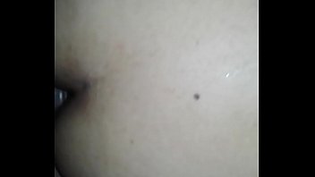 Rasgando o cú da coroa