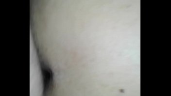 Rasgando o cú da coroa