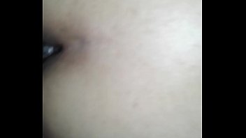 Rasgando o cú da coroa