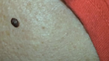 Fucking my wife while she is getting a huge cum in mouth and kissing tasty the milk in real amateur cuckold session my wife for another