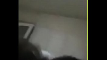 Ayntritli dengesiz kadin konusmali