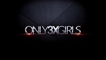 Blonde beauty and black haired babe lick and finger each other