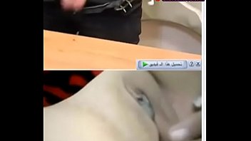 Open my wife pussy in webcam