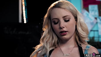 Never had sex teen groupie in love with an unsuccessful solo artist full of himself Never had sex teen groupie in love with an unsuccessful solo artist full of himself