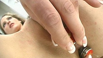 Simone bishopupthebum