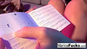 Asian babe plays with herself