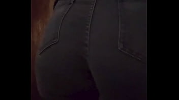 Me encanta como se me ven las nalgas