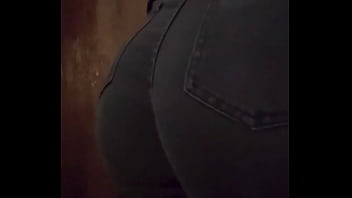 Me encanta como se me ven las nalgas