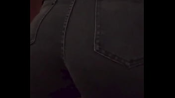 Me encanta como se me ven las nalgas