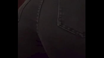 Me encanta como se me ven las nalgas
