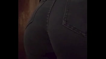 Me encanta como se me ven las nalgas