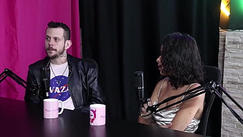 Eles buscam trazer novas criadoras de conteúdos e conheceram várias pessoas de nichos diferentes espuleta e himeros mansion sheer red