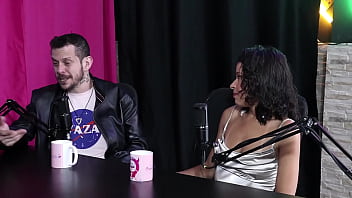 Eles buscam trazer novas criadoras de conteúdos e conheceram várias pessoas de nichos diferentes espuleta e himeros mansion sheer red