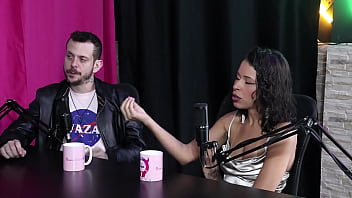 Eles buscam trazer novas criadoras de conteúdos e conheceram várias pessoas de nichos diferentes espuleta e himeros mansion sheer red