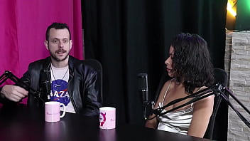 Eles buscam trazer novas criadoras de conteúdos e conheceram várias pessoas de nichos diferentes espuleta e himeros mansion sheer red