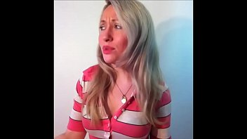 Girls tips on how to seductively attract men in a natural fashion