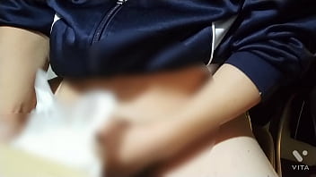 Es ist kalt also trug ich ein trikot und masturbierte *´▽｀*