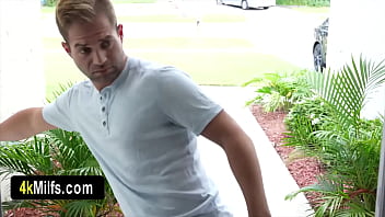 Cute muslim wife gets rough fucked