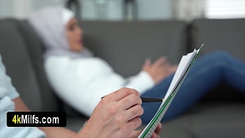 Cute muslim wife gets rough fucked