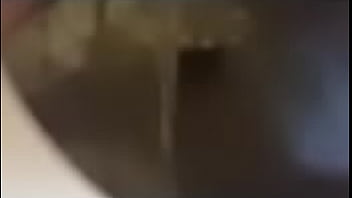 Isabella holloway peeing