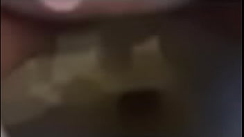 Isabella holloway peeing