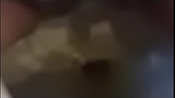 Isabella holloway peeing