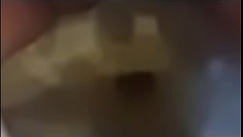 Isabella holloway peeing