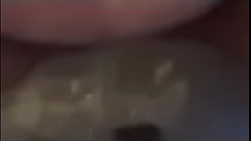 Isabella holloway peeing