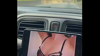 Colocamos Um Porno Pra Assistir Enquanto Viajávamos Fiquei Com Tanto Tesão Que Nem Paramos O Carro Pra Aprontar thumbnail