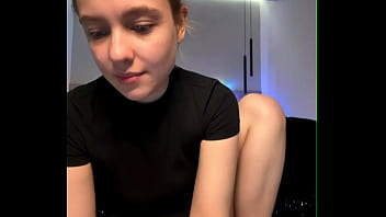 Masturbate And Fingering So Hot thumbnail