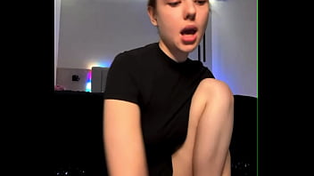 Masturbate and fingering so hot