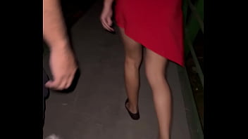 Belinha interditou a passarela pra fazer pornô amador com o corno manso registrando ela dando o cuzinho